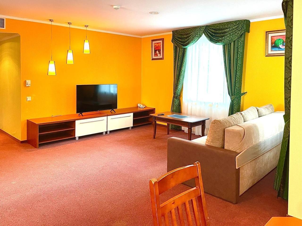 Lucky Fish Jurmala Hotel Екстериор снимка